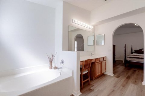 Villa ou maison à vendre à Chuluota, Floride: 3 chambres, 173.26 m2 № 2416779 - photo 19