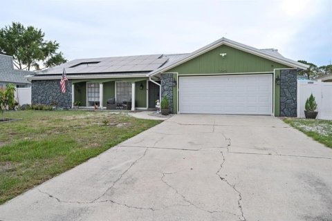 Villa ou maison à Holiday, Floride 4 chambres, 141.12 m2 № 2319006