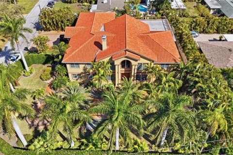 Casa en venta en Belleair, Florida, 4 dormitorios, 593.37 m2 № 2103106 - foto 12