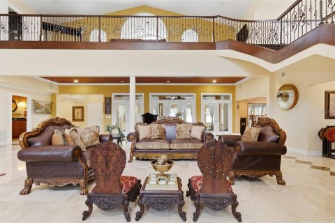 Casa en venta en Belleair, Florida, 4 dormitorios, 593.37 m2 № 2103106 - foto 19
