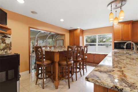 Casa en venta en Belleair, Florida, 4 dormitorios, 593.37 m2 № 2103106 - foto 24