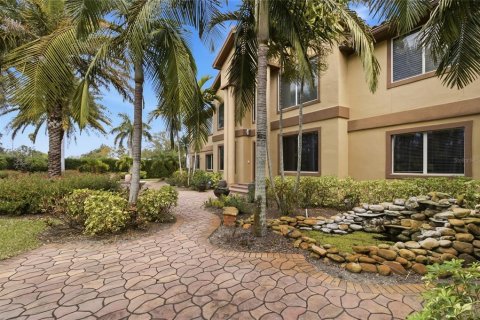 Casa en venta en Belleair, Florida, 4 dormitorios, 593.37 m2 № 2103106 - foto 7