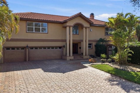 Casa en venta en Belleair, Florida, 4 dormitorios, 593.37 m2 № 2103106 - foto 10