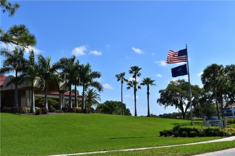 Condo in Sarasota, Florida, 2 bedrooms  № 1105428 - photo 18