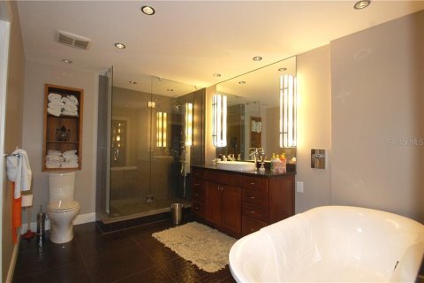 Condo in Sarasota, Florida, 2 bedrooms  № 1105428 - photo 7