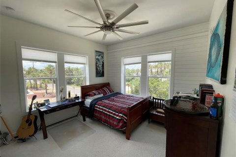 House in Flagler Beach, Florida 3 bedrooms, 390.19 sq.m. № 2205477 - photo 16