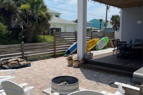 House in Flagler Beach, Florida 3 bedrooms, 390.19 sq.m. № 2205477 - photo 5