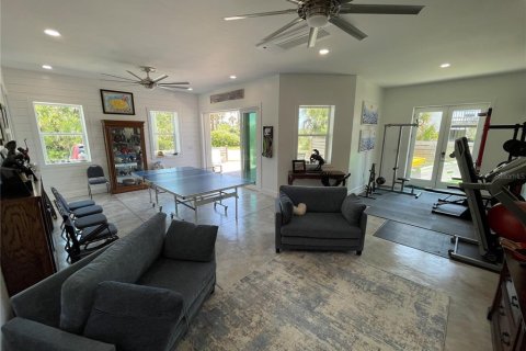 House in Flagler Beach, Florida 3 bedrooms, 390.19 sq.m. № 2205477 - photo 23
