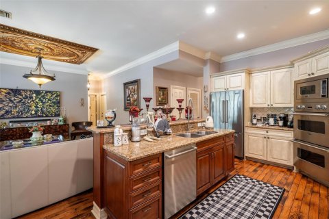 House in Fort Lauderdale, Florida 5 bedrooms, 296.45 sq.m. № 1891378 - photo 16