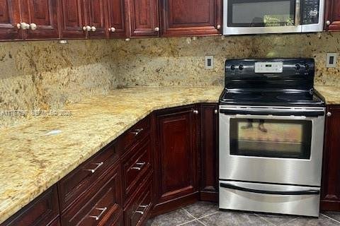 Снять в аренду кондоминиум в Коконат Крик, Флорида 2 спальни, 91.23м2, № 1978736 - фото 28