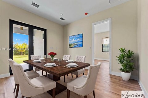 Casa en venta en Miami, Florida, 4 dormitorios, 241.55 m2 № 2007861 - foto 11