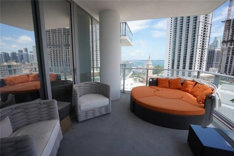 Condo in Miami, Florida, 3 bedrooms  № 2174177 - photo 26