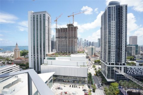 Condo in Miami, Florida, 3 bedrooms  № 2174177 - photo 25
