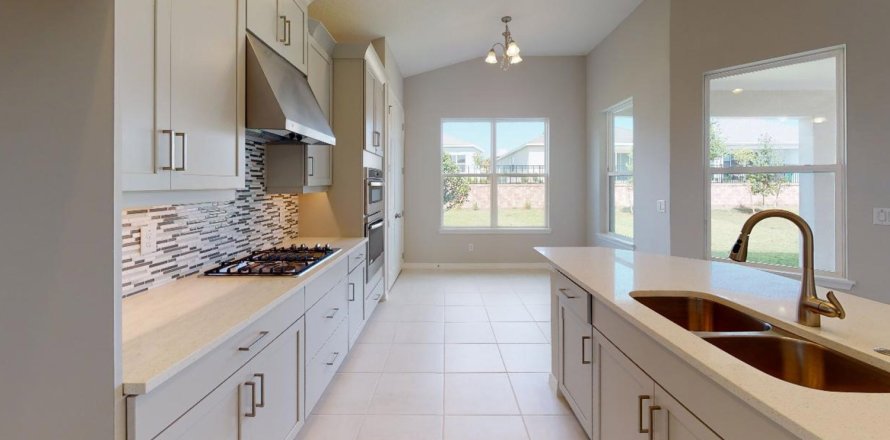 Townhouse in CRESTVIEW in Clermont, Florida 3 bedrooms, 164 sq.m. № 102720