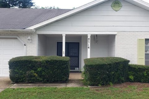 Villa ou maison à vendre à New Port Richey, Floride: 2 chambres, 152.92 m2 № 1300489 - photo 7