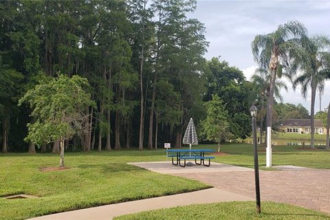 Villa ou maison à vendre à New Port Richey, Floride: 2 chambres, 152.92 m2 № 1300489 - photo 20
