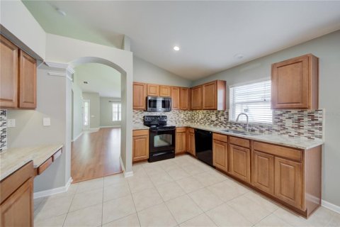 Снять в аренду виллу или дом в Уэсли-Чепел, Флорида 7 комнат, 181.72м2, № 1886828 - фото 13