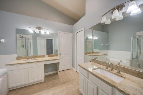 Снять в аренду виллу или дом в Уэсли-Чепел, Флорида 7 комнат, 181.72м2, № 1886828 - фото 28