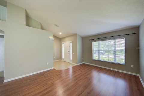 Снять в аренду виллу или дом в Уэсли-Чепел, Флорида 7 комнат, 181.72м2, № 1886828 - фото 10