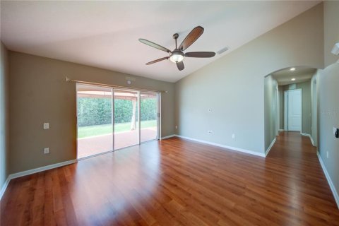 Снять в аренду виллу или дом в Уэсли-Чепел, Флорида 7 комнат, 181.72м2, № 1886828 - фото 20