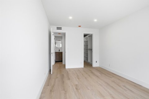 Copropriété à vendre à Boca Raton, Floride: 2 chambres, 79.99 m2 № 2334606 - photo 7