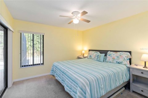 House in Oviedo, Florida 4 bedrooms, 195.19 sq.m. № 1885458 - photo 24