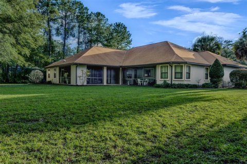 House in Gainesville, Florida 4 bedrooms, 363.34 sq.m. № 2304714 - photo 6