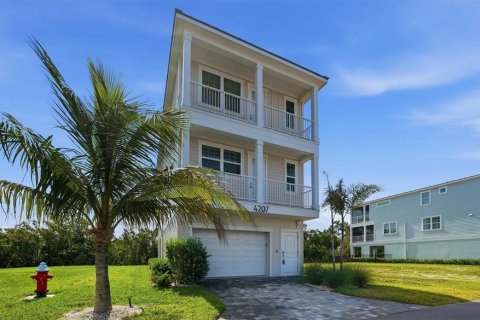 Villa ou maison à HUNTERS POINT à Cortez, Floride 3 chambres, 155.89 m2 № 2110561