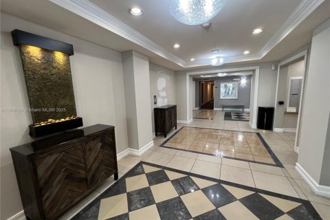 Copropriété à louer à Hollywood, Floride: 2 chambres, 102.19 m2 № 1967790 - photo 7