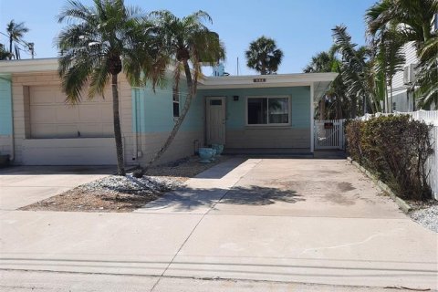 Casa en venta en Madeira Beach, Florida, 2 dormitorios, 117.43 m2 № 1687175 - foto 13