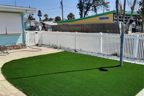 Casa en venta en Madeira Beach, Florida, 2 dormitorios, 117.43 m2 № 1687175 - foto 3