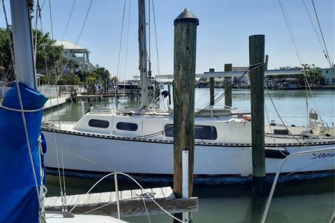 Casa en venta en Madeira Beach, Florida, 2 dormitorios, 117.43 m2 № 1687175 - foto 4