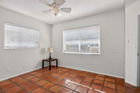 Купить виллу или дом в Тамарак, Флорида 2 спальни, 80.27м2, № 1994435 - фото 14