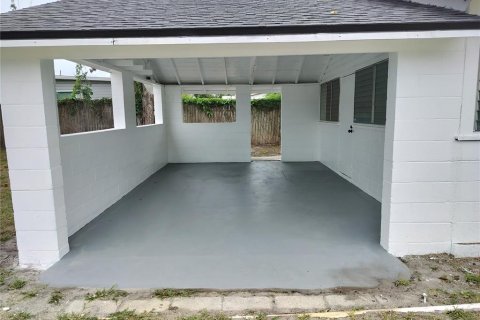 House in Lakeland, Florida 2 bedrooms, 100.89 sq.m. № 2210619 - photo 17