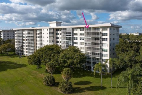 Купить кондоминиум в Помпано-Бич, Флорида 3 комнаты, 106.84м2, № 2084473 - фото 3