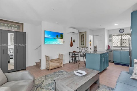 Condo in Marathon, Florida, 1 bedroom  № 2076772 - photo 16