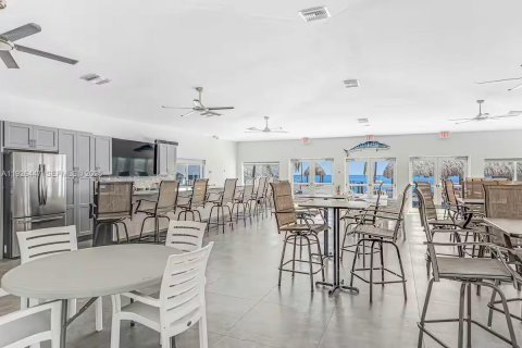 Condo in Marathon, Florida, 1 bedroom  № 2076772 - photo 20