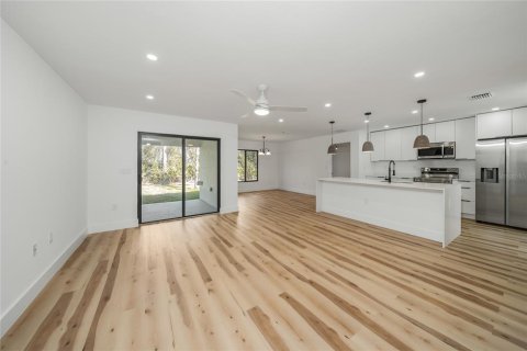 Villa ou maison à vendre à Port Charlotte, Floride: 3 chambres, 141.3 m2 № 2237399 - photo 3