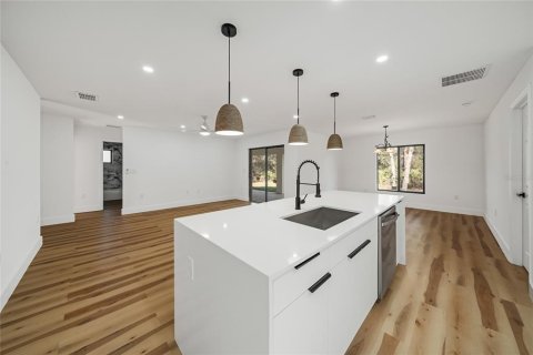 Villa ou maison à vendre à Port Charlotte, Floride: 3 chambres, 141.3 m2 № 2237399 - photo 5
