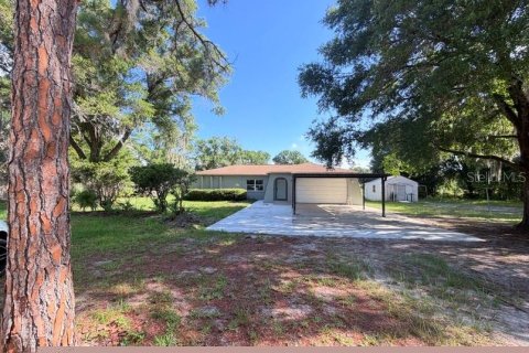 Casa en Land O' Lakes, Florida 3 dormitorios, 132.29 m2 № 2150623