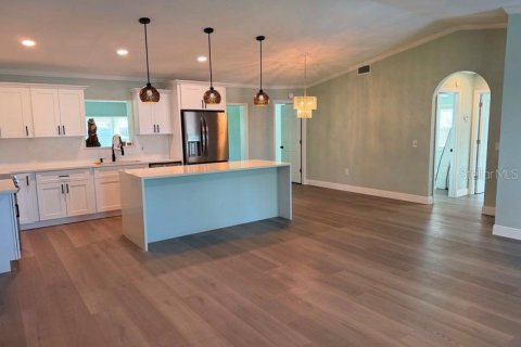 Casa en venta en Land O' Lakes, Florida, 3 dormitorios, 132.29 m2 № 2150623 - foto 12