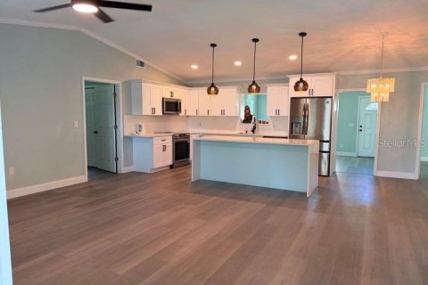Casa en venta en Land O' Lakes, Florida, 3 dormitorios, 132.29 m2 № 2150623 - foto 11