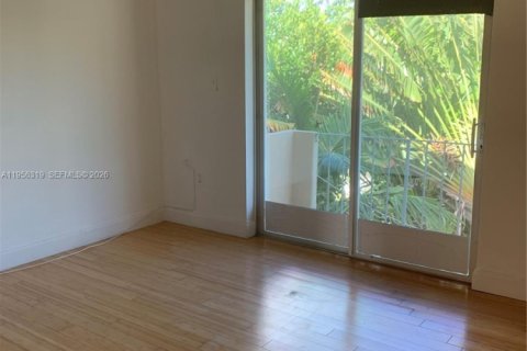 Снять в аренду кондоминиум в Майами, Флорида 1 спальня, 48.22м2, № 2011402 - фото 5