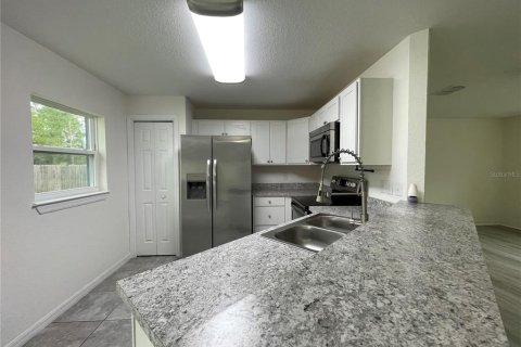House in Ocala, Florida 3 bedrooms, 125.88 sq.m. № 2259285 - photo 13