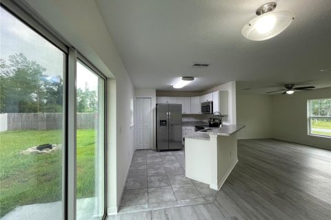 House in Ocala, Florida 3 bedrooms, 125.88 sq.m. № 2259285 - photo 7