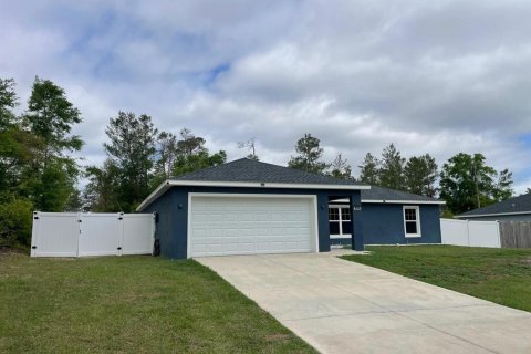 House in Ocala, Florida 3 bedrooms, 125.88 sq.m. № 2259285 - photo 2