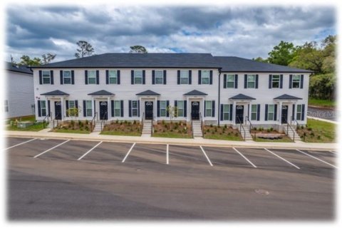 Immobilier commercial à vendre à Tallahassee, Floride: 18 chambres, 713.49 m2 № 1869003 - photo 2