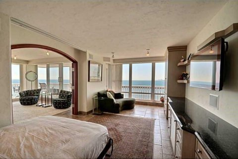 Copropriété à louer à Fort Lauderdale, Floride: 2 chambres, 186.08 m2 № 2182842 - photo 12