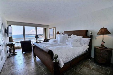 Copropriété à louer à Fort Lauderdale, Floride: 2 chambres, 186.08 m2 № 2182842 - photo 16