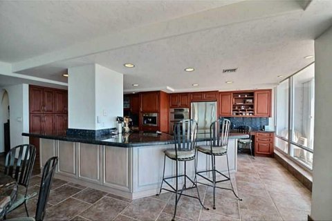 Copropriété à louer à Fort Lauderdale, Floride: 2 chambres, 186.08 m2 № 2182842 - photo 10